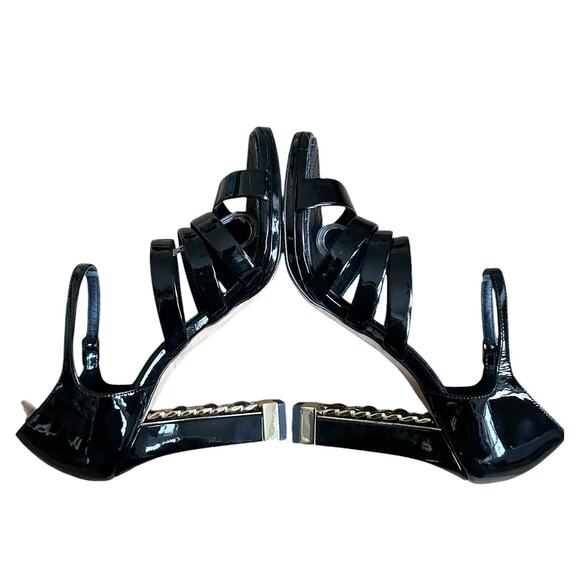 Chanel Black Patent Leather Gold Chain Block Heel Open Toe Sandals 38.5 - Picture 6 of 12